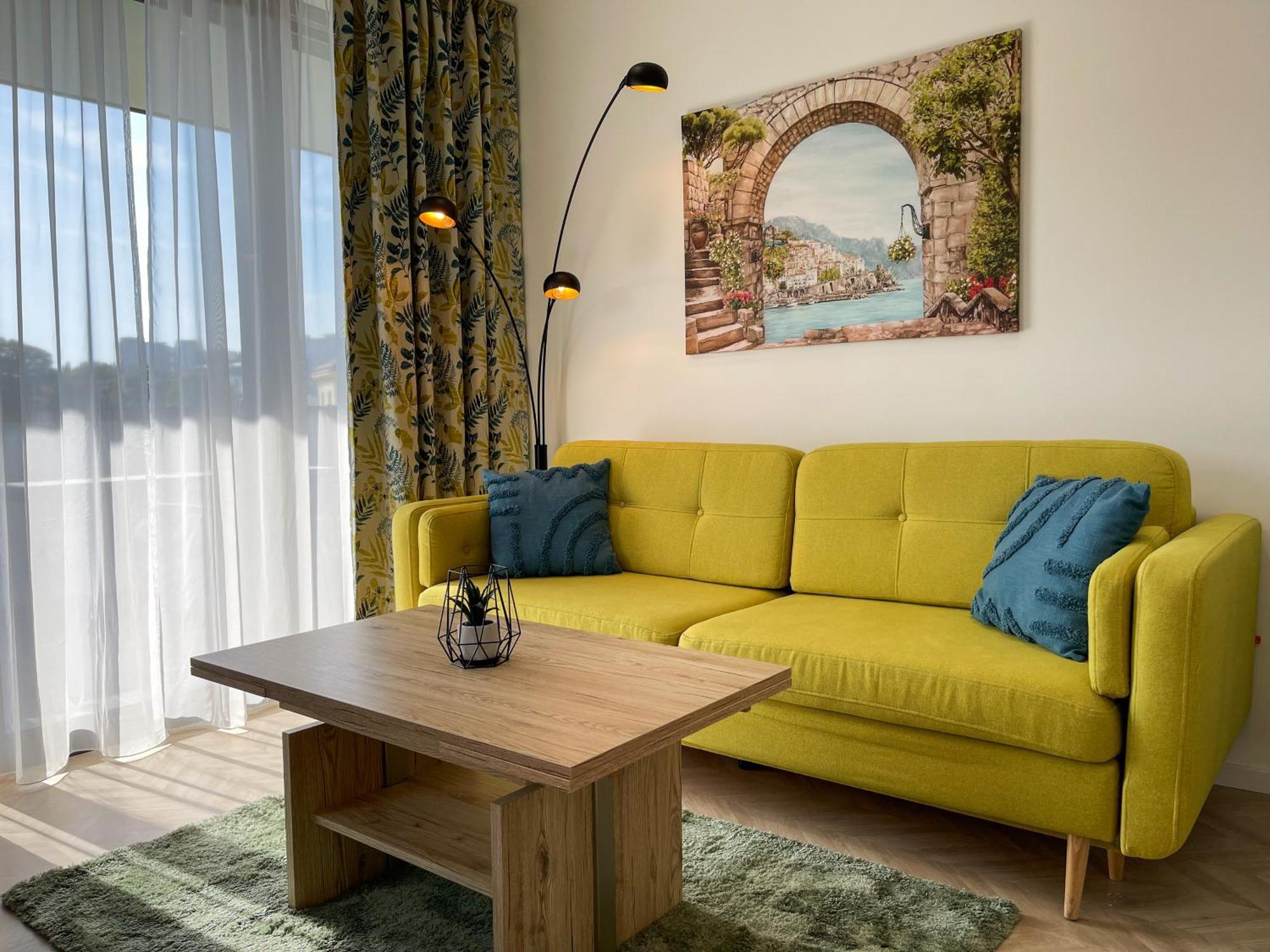 Luxury City Retreat With Terrace Кошице Екстериор снимка