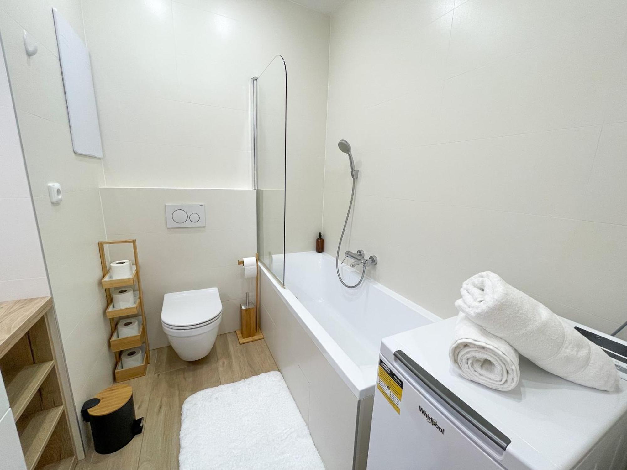 Luxury City Retreat With Terrace Кошице Екстериор снимка